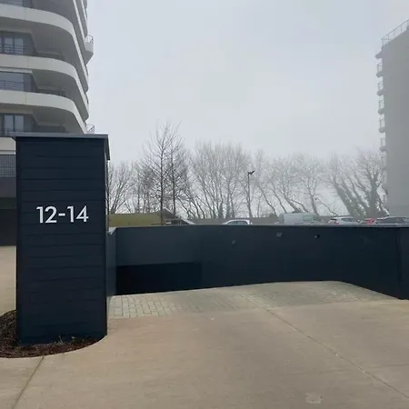 Lichtrijk 2-slaapkamerappartement Met Zeezicht En Gratis Parking * Ostende